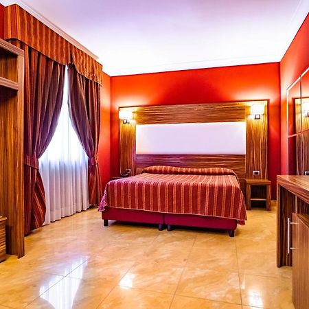Marcantonio Hotel Giugliano In Campania Exteriör bild