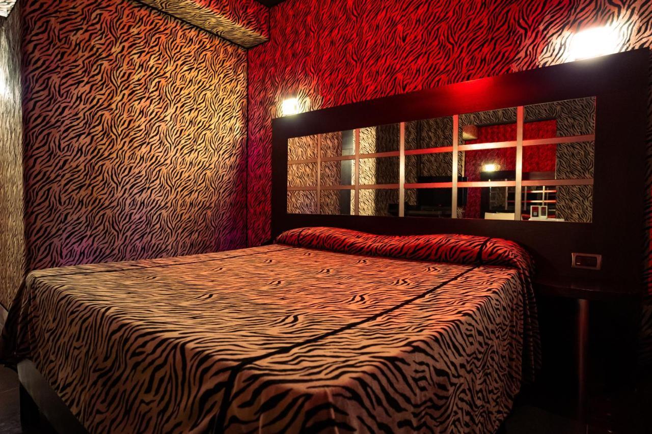 Marcantonio Hotel Giugliano In Campania Exteriör bild